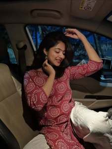 nandana-varma-latest-photos-019