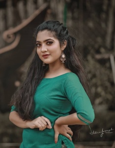 nandana varma latest photos 071-003