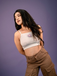 nandana-varma-new-glamour-photos-001