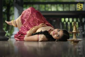 nandana-varma-pictures-333-00112