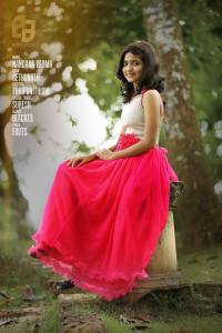 nandana-varma-pictures-33340