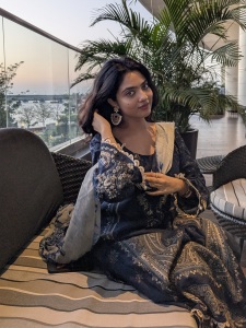 nandana-varma-stylish-outfit-and-trending-makeup-ideas-photos-017