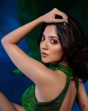 nandana-varma-wearing-green-gown-style-outfit-photos-004