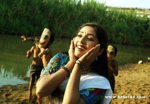 1908navya_nair_pics_11-001