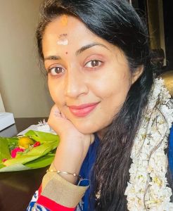 1_navya-nair-latest-pictures
