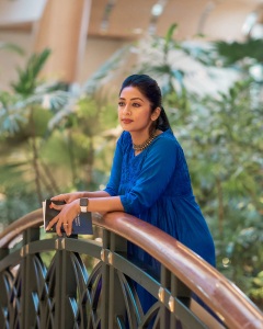 navya-nair-anti-aging-look-images-003