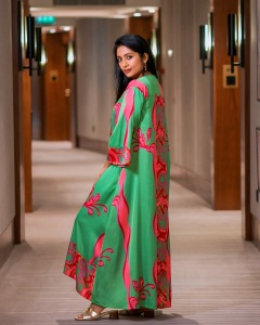 navya-nair-anti-aging-look-images-005