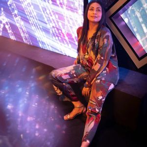 navya-nair-in-modern-style-photos-001