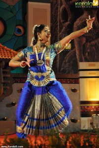 navya-nair-latest-dance-photos-00352