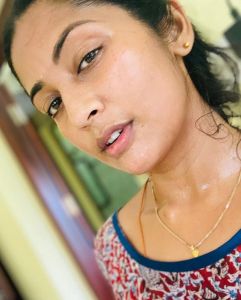 navya nair latest photos7654-002