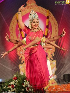 navya-nair-latest-pictures-300-00136