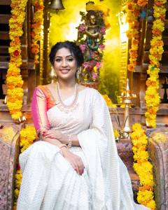 navya-nair-travel-photos-006