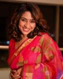 navya-nair-in-in-pink-and-multi-colour-printing-saree-with-neck-choker-photos-005