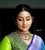 navya-nair-latest-pictures-in-saree-005