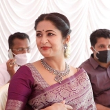 navya-nair-latest-pictures-in-saree-015
