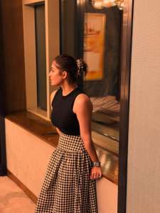 nayanthara-in-checks-printed-skirt-with-crop-top-photos