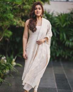nayanthara-in-churidar-photos-003