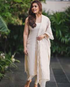 nayanthara-in-churidar-photos-004