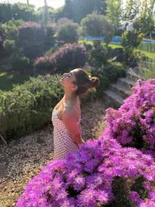 nayanthara-in-dot-print-frock-photos-010