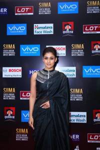 nayanthara-latest-stills-787-0014