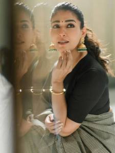 nayanthara-look-in-saree-002