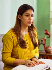nayanthara-netrikann-movie-photos