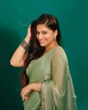 nayanthara-chakravarthy-in-saree-photos-latest-001