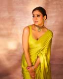 nayanthara-latest-photoshoot-in-Green-Crepe-saree-003