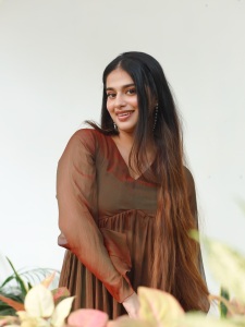 nayanthara-chakravarthy-in-onam-vibe-photos-003