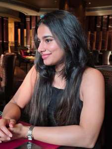 nayanthara-chakravarthy-stylish-outfit-images-012