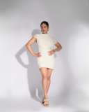 nayanthara-chakravarthy-in-white-short-gown-dress-photos-011