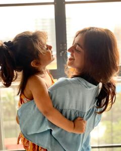 nazriya-fahad-hd-photos-004
