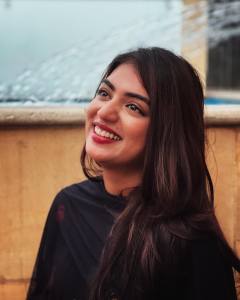 nazriya-fahad-in-black-dress-001