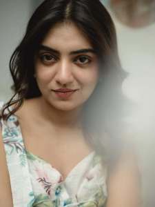 nazriya-fahad-in-white-printed-short-frock-latest-photos