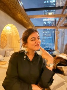nazriya-nazim-cute-expression-photo
