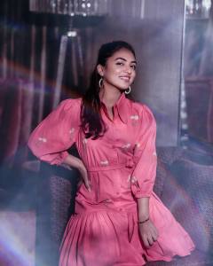 nazriya-nazim-latest-photoshoot-pictures-2022-008