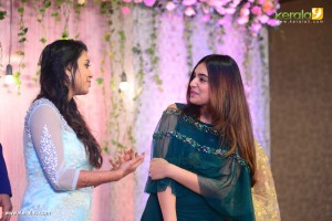 nazriya-nazim-stills-909-00370