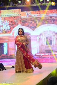 neha-saxena-latest-images-008-00432