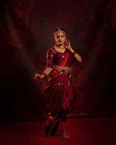 nikhila-vimal-in-vijayadashami-outfit-ideas-photos-009