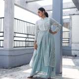 actress-nikhila-vimal-photoshoot-new-014
