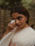 nikhila-vimal-in-trending-photoshoot-poses-photos-005