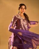 nikhila-vimal-new-photos-in-festival-outfit-style-ideas-003
