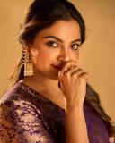 nikhila-vimal-new-photos-in-festival-outfit-style-ideas-004