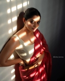 Nikhila-Vimal-latest-photos-in-cherry-red-Saree