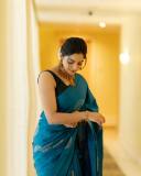 actress-nikhila-vimal-latest-pics-in-saree-001
