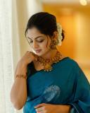 actress-nikhila-vimal-latest-pics-in-saree