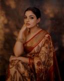 nikhila-vimal-in-kanchivaram-pattu-sarees-with-designer-blouse-photos-001