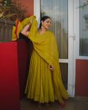 nikhila-vimal-latest-photos-in-kalaakari-style-dress-002