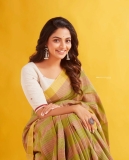 nikhila-vimal-latest-photos-in-wedding-lehenga-dress-style