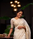 nikhila vimal new look-007